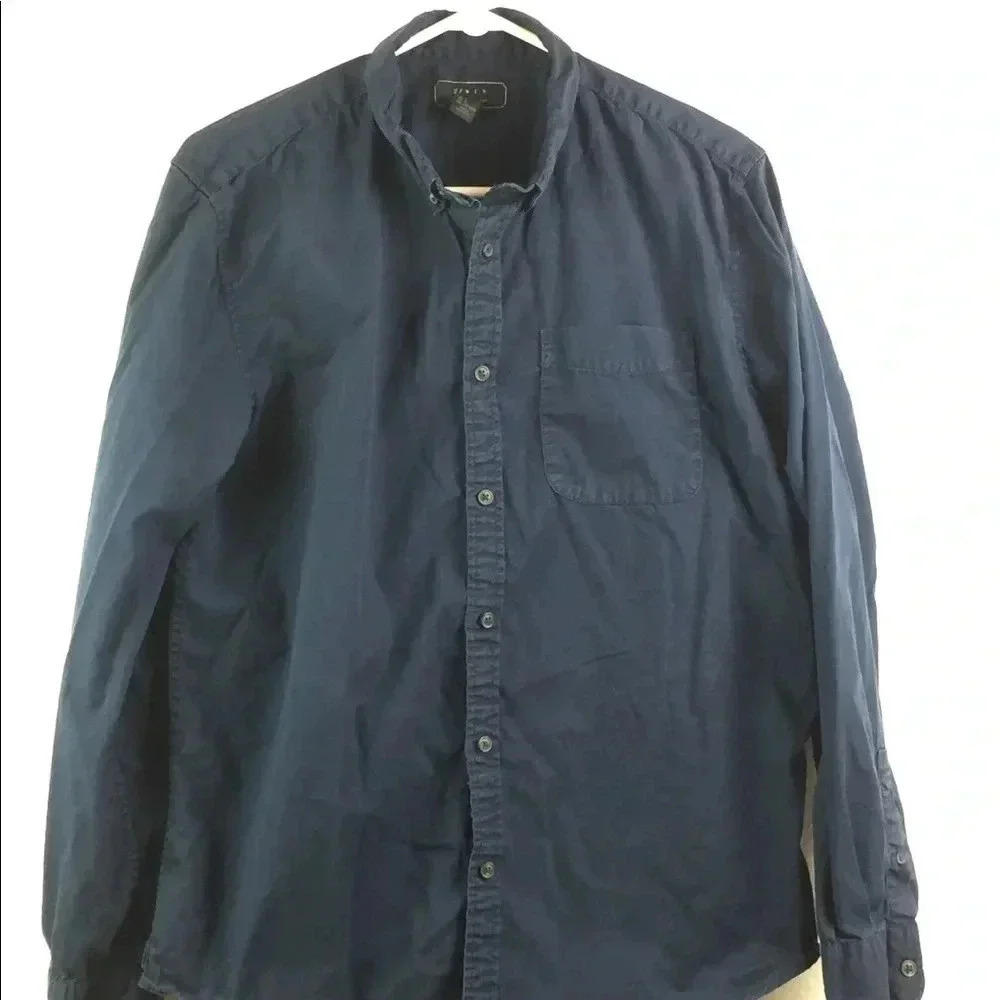 21 Men Size Large Button Down Blue
